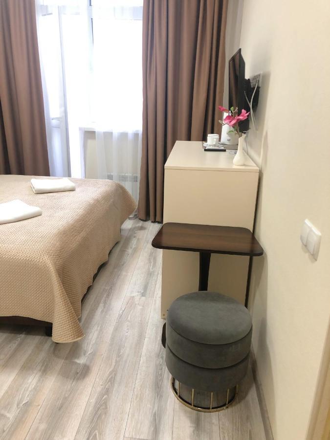 East Residence Gray Київ Екстер'єр фото