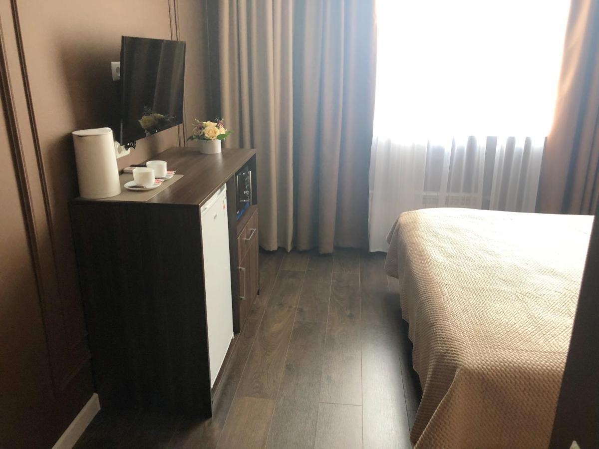 East Residence Gray Київ Екстер'єр фото