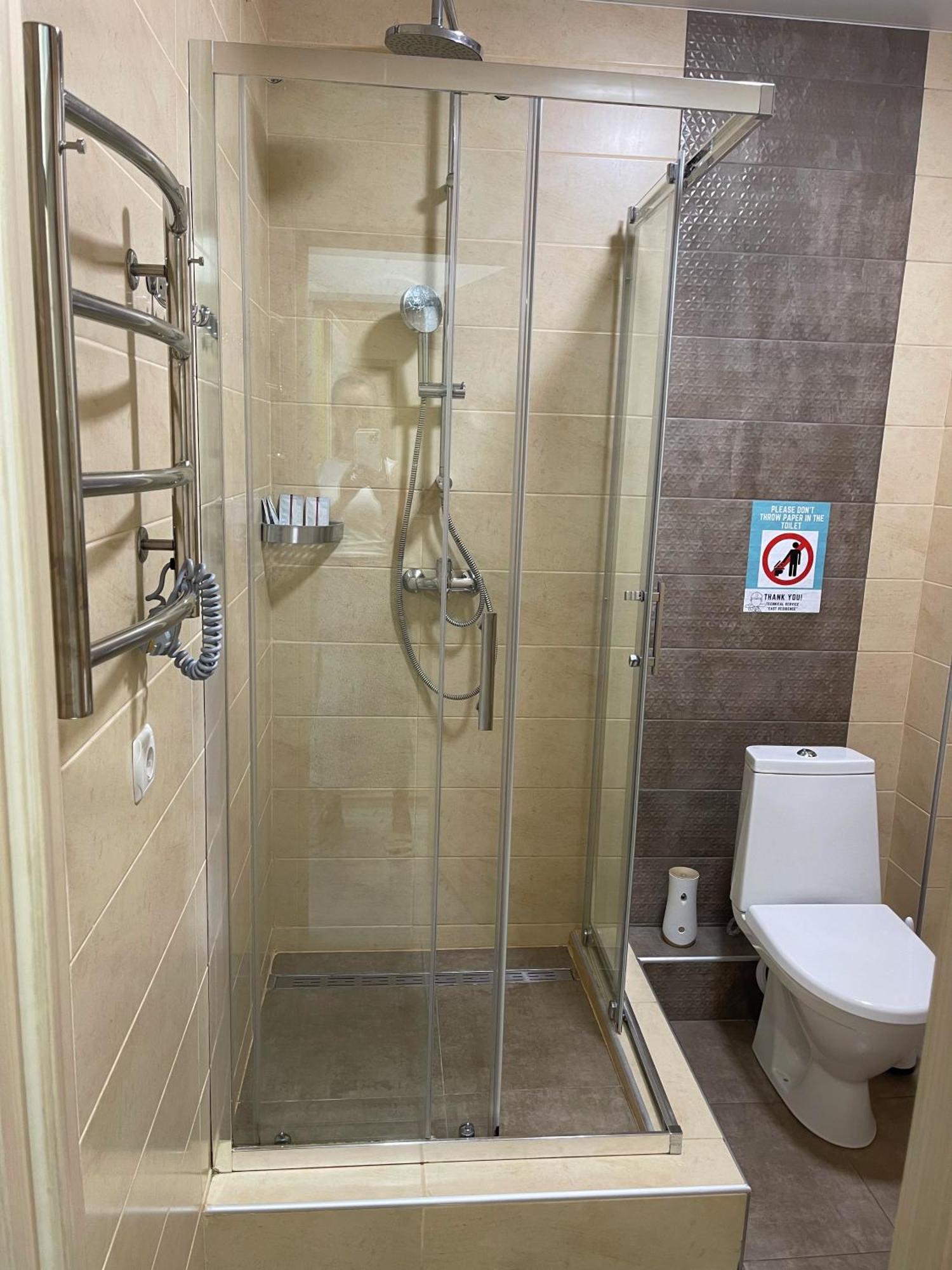 East Residence Gray Київ Екстер'єр фото